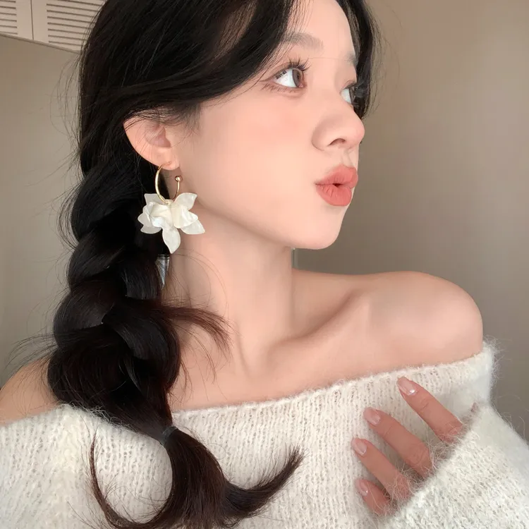  AIYO/法式超仙甜美可爱少女百搭立体花朵