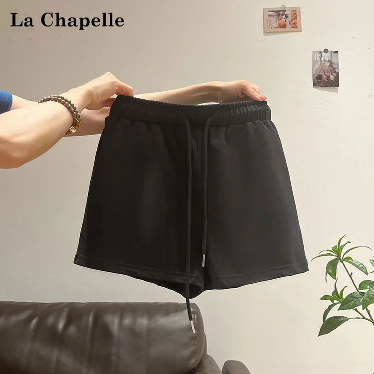 拉夏贝尔韩系黑色休闲运动短裤女夏季新款松紧腰宽松显瘦A字短裤