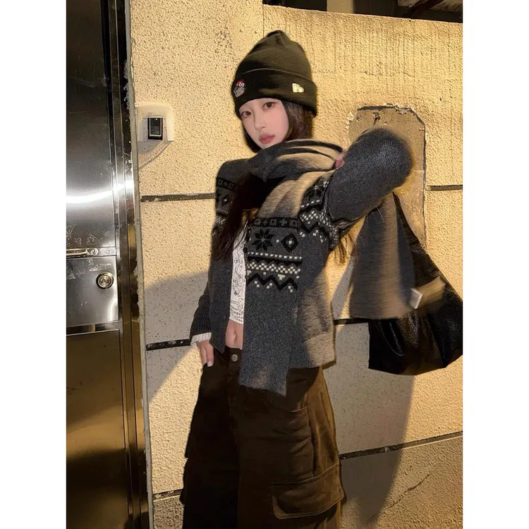 【米拉专属】提花费尔岛复古针织开衫女秋冬费尔岛提花圆领毛衣灰色上衣