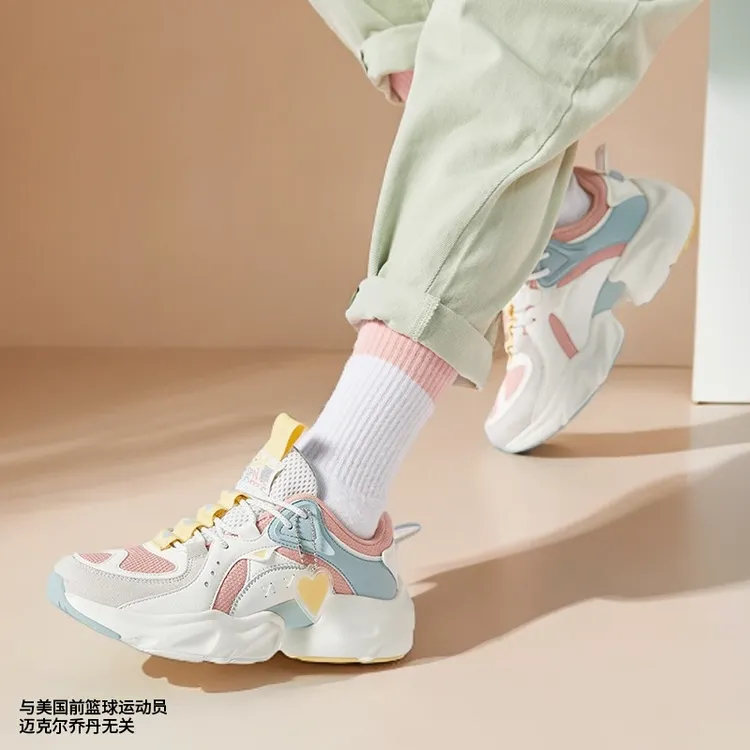 乔丹跑步透气百搭夏季时尚复古老爹鞋休闲鞋情侣运动鞋XM36200333