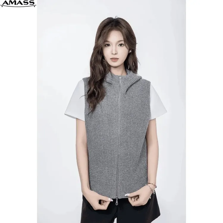 阿玛施AMASS24秋冬新款5499273时尚连帽针织无袖马夹女款秋冬连帽