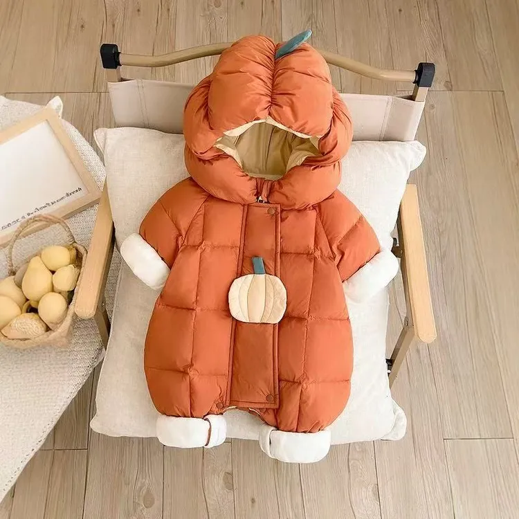 婴儿连体衣冬款女宝宝爬服冬装加绒加厚哈衣新生儿外出服抱衣洋气