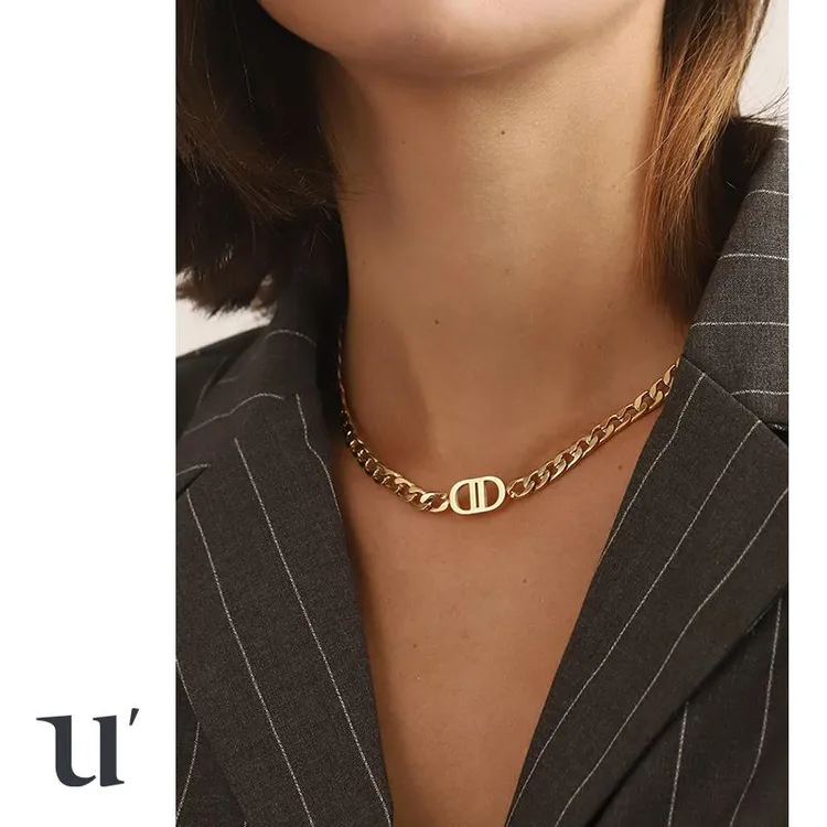 轻奢项链女小众设计猪鼻子个性毛衣颈链高级感金