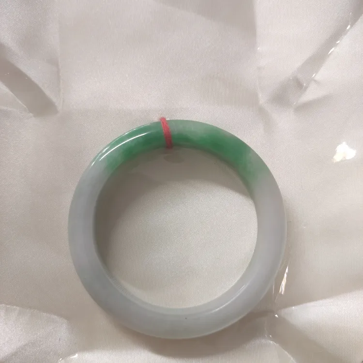 翡翠甄选直播 翡翠手镯多样性15