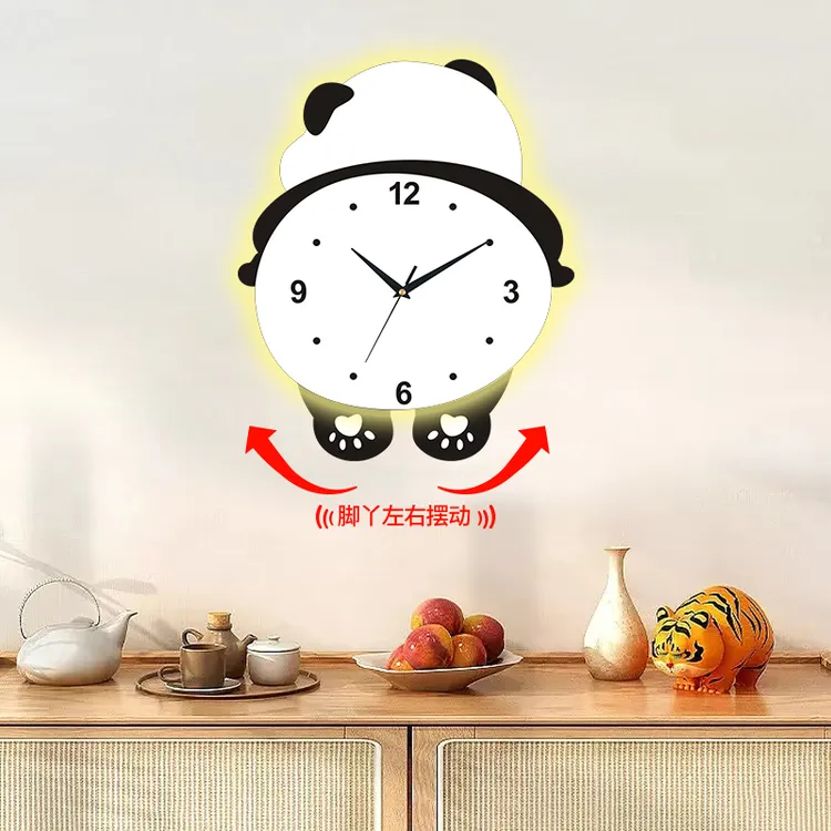 网红熊猫摇摆钟表挂钟客厅2024新款简约家用挂墙创意时钟免打孔