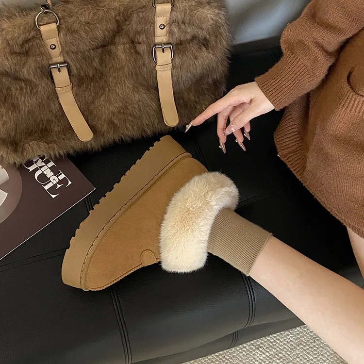 时尚雪地靴女款一粒扣加厚雪地靴棉靴加绒冬季毛毛鞋