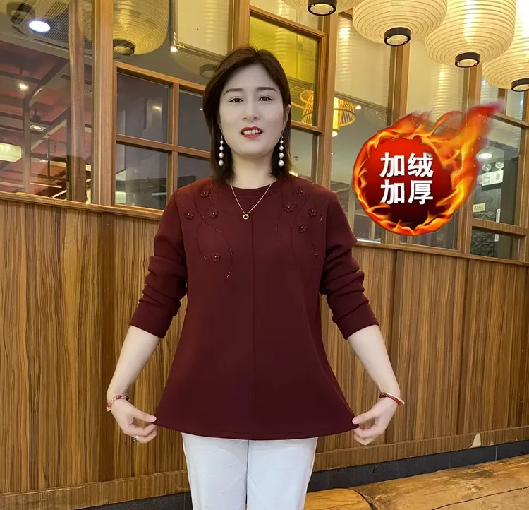 冬季新款时尚圆领加绒加厚烫钻气质中长妈妈装洋气保暖上衣