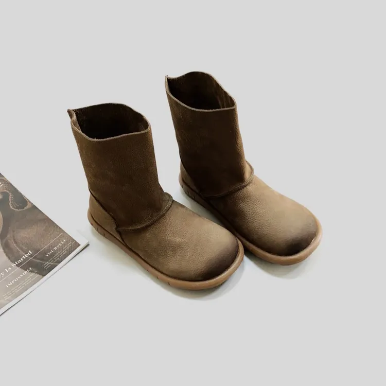 2025秋冬季新款手工真皮时尚百搭森系复古圆头软底短筒真皮单靴女