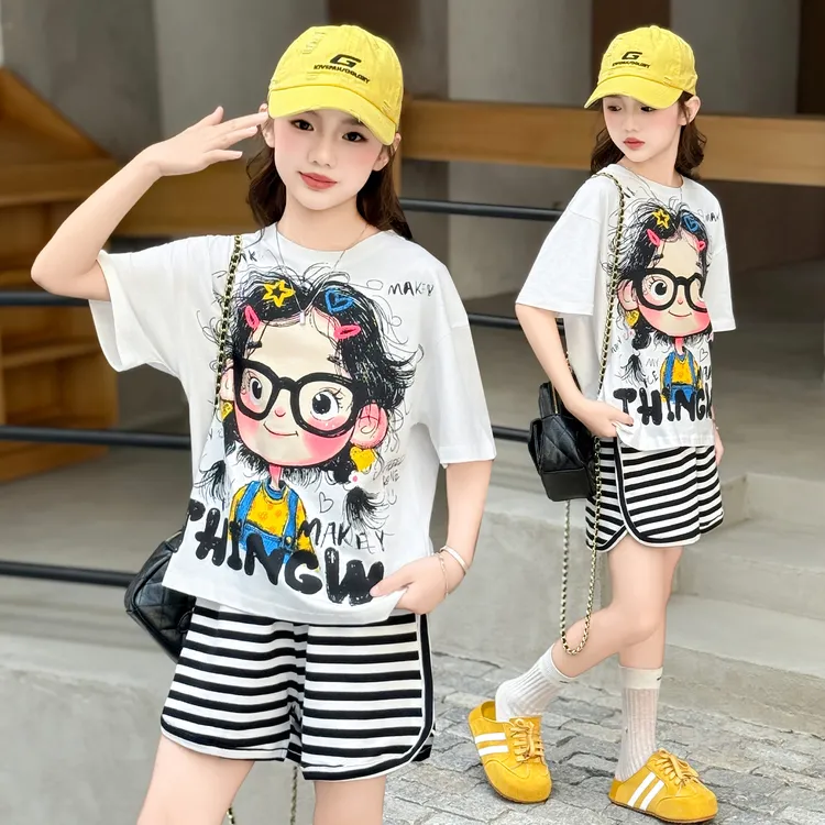 新款女童套装新款中大童6-12岁洋气短袖T恤条纹短裤儿童两件套