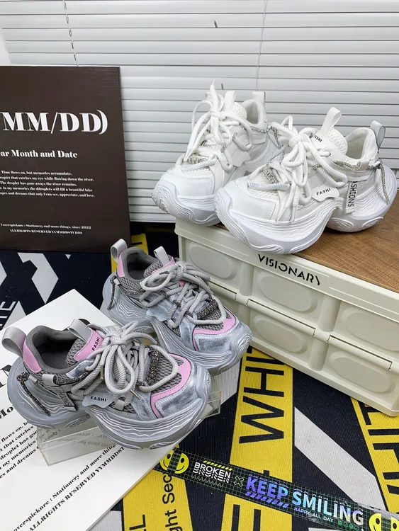 【左左家】炸街显脚小厚底老爹鞋女2025春款超火百搭爆款休闲运动鞋