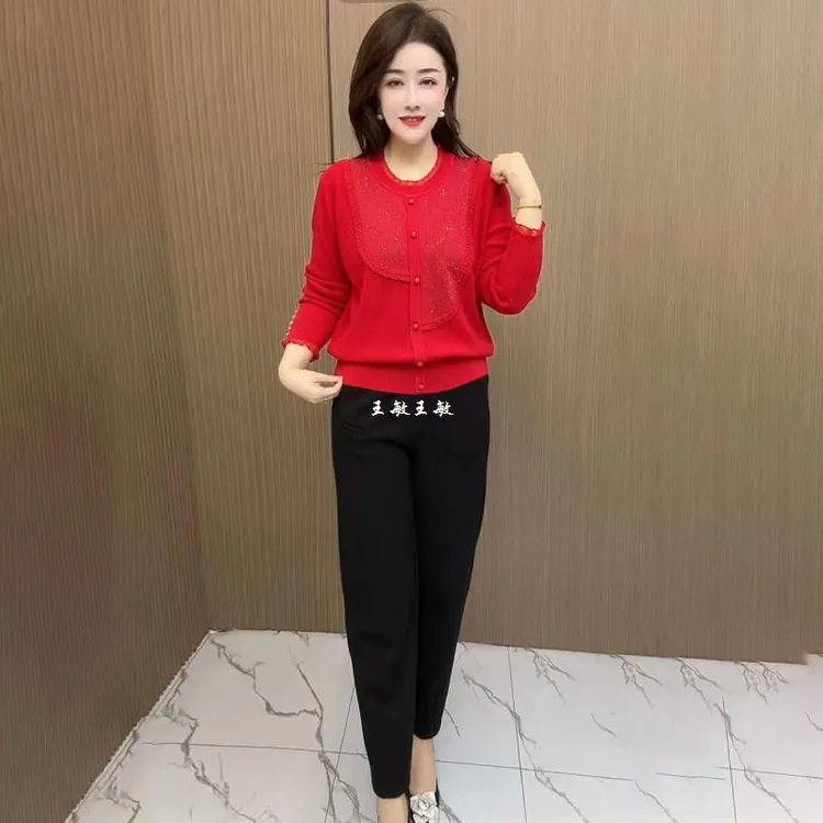 减龄女洋气上衣钻天丝中老年显瘦针织衫时尚烫早春新款圆领装妈妈