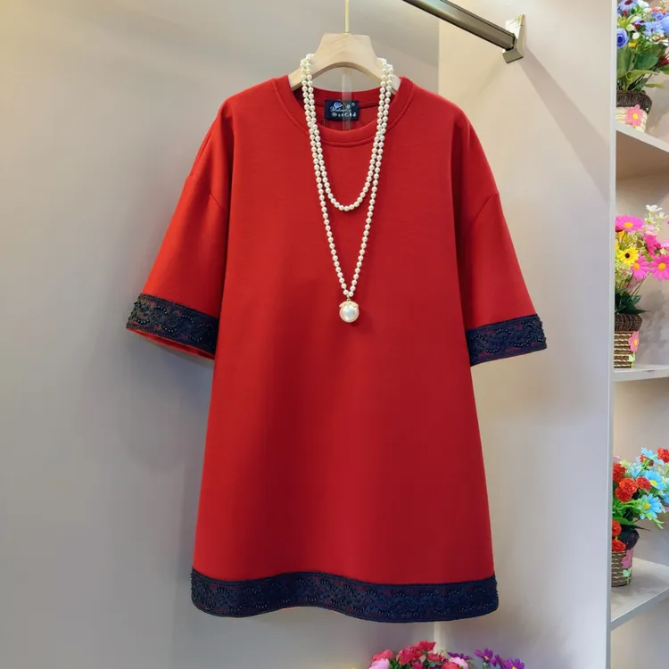 气质欧韩拼接串珠宽松半袖圆领遮肉T恤衣长80左右