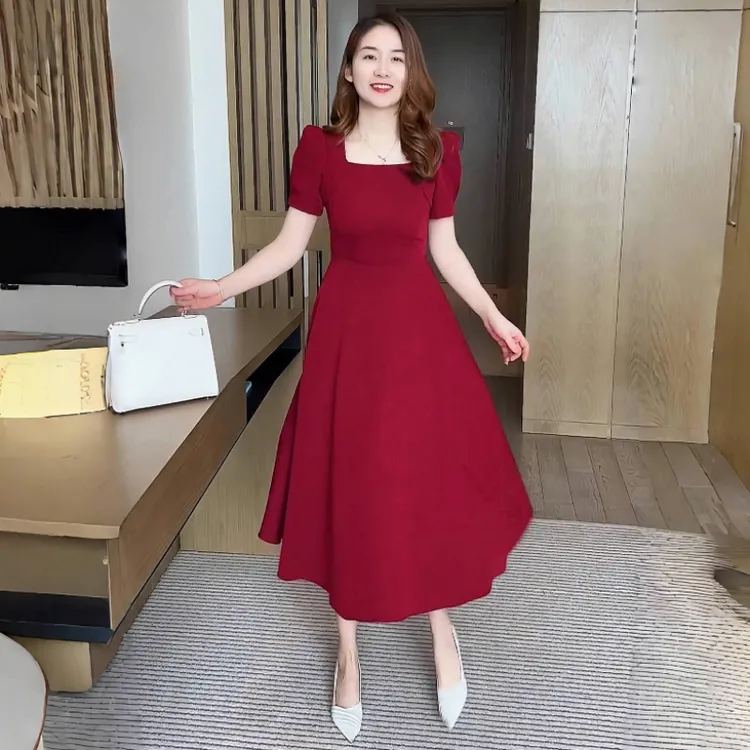拉夏贝尔优雅气质短袖后妈裙女2025年夏季新款大摆裙显瘦过膝长裙