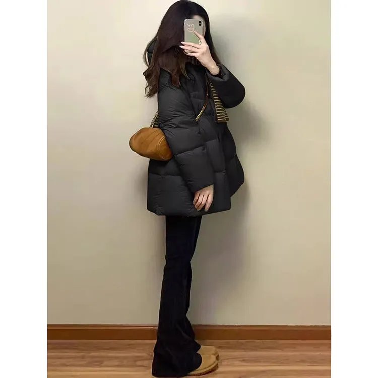 【现货】简约黑色宽松版型面包服外套女2025冬季新款高级感百搭棉袄