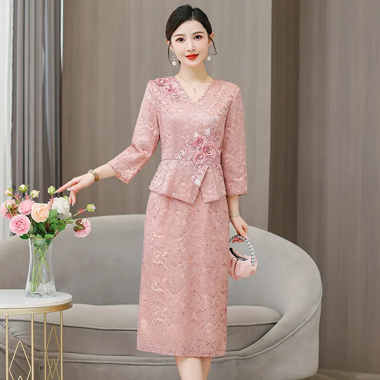 婚宴礼服喜婆婆长袖连衣裙女2025新款洋气阔太太高贵轻奢红色裙子