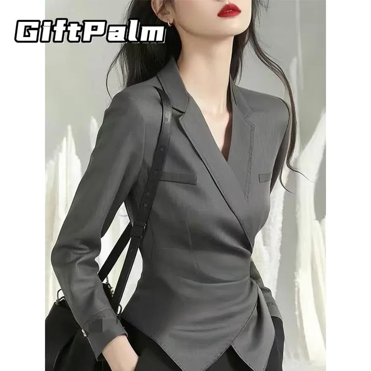 GiftPalm今年流行独特别致上衣轻奢高级感法式灰色掐腰显瘦衬衫女