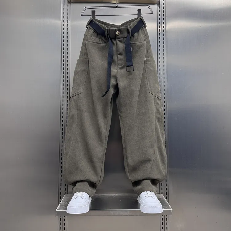 加绒潮牌个性腰带设计拼接休闲裤男士2025秋冬新款条绒直筒弯刀裤