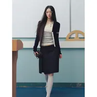 【LaluneDuCiel】LLDC 20号18点 学院风V领复古撞色针织开衫女秋季