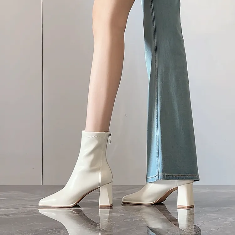 温柔气质白色靴子女2025秋冬新款配裙子弹力瘦瘦靴方头高跟短靴女