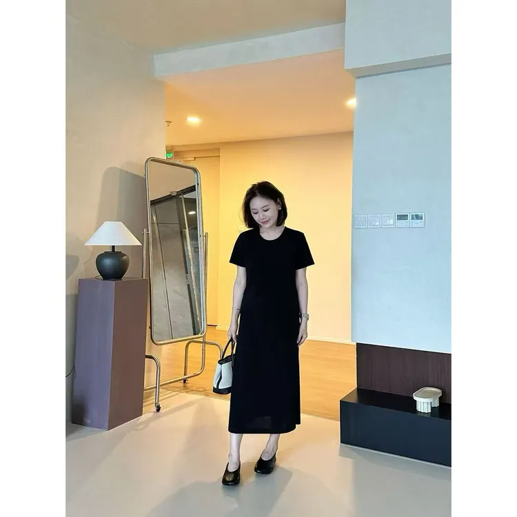 汐汐「黑珍珠」XIXICYIXI小个子定制极简长款连衣裙 XXQ2605067H