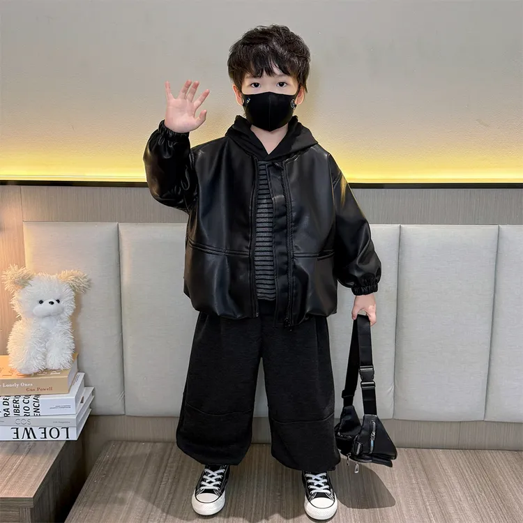 男童秋装套装2025新款儿童洋气秋季宝宝皮衣外套三件套帅气时髦潮