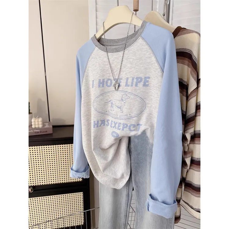 胖妹妹大码240斤插肩袖拼色小狗印花长袖T恤女秋春季纯棉显瘦上衣