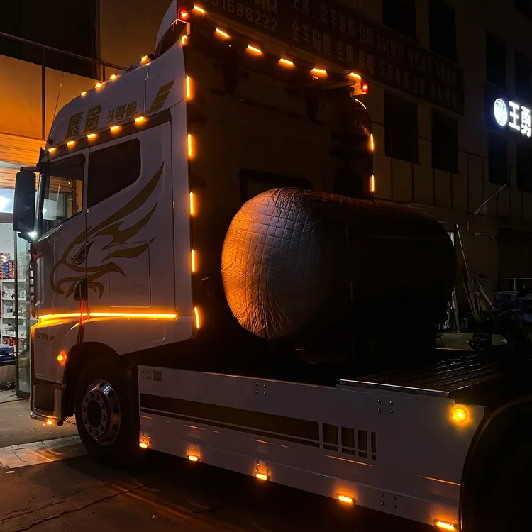 货车卡车24V导流罩隔断灯遮阳板跑马灯门侧边装饰灯带COB灯条侧裙