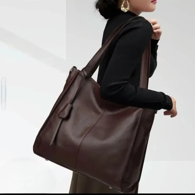 真皮包包女新款水桶包大容量包包包包女款爆款2025新款21900