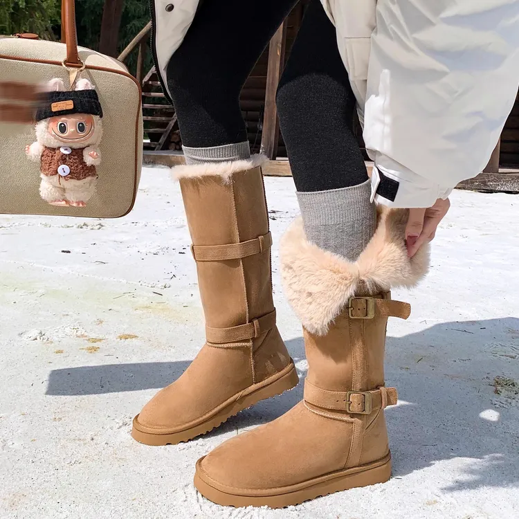 央小鱼 高个薄底~大码42外翻羊毛毛厚底雪地靴冬季高筒东北棉鞋女