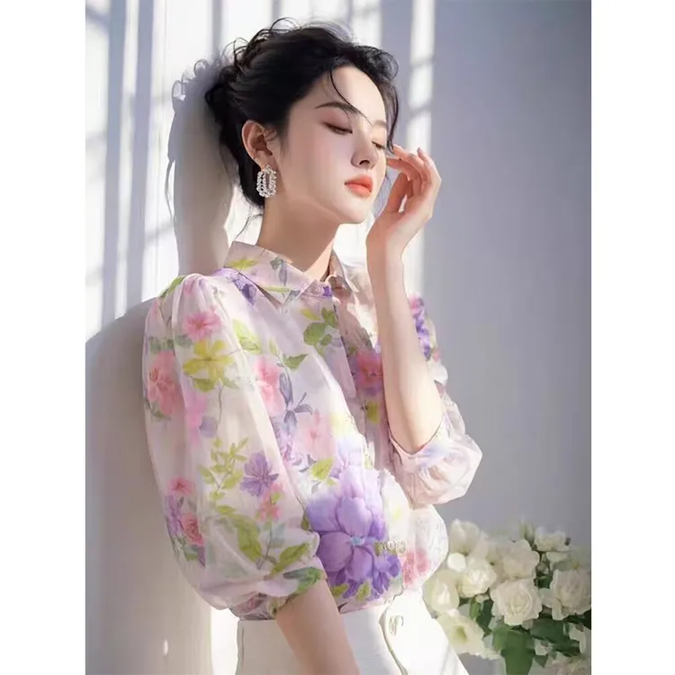2025春季时尚气质绝美小上衣高级感超好看独特漂亮紫色碎花衬衫女
