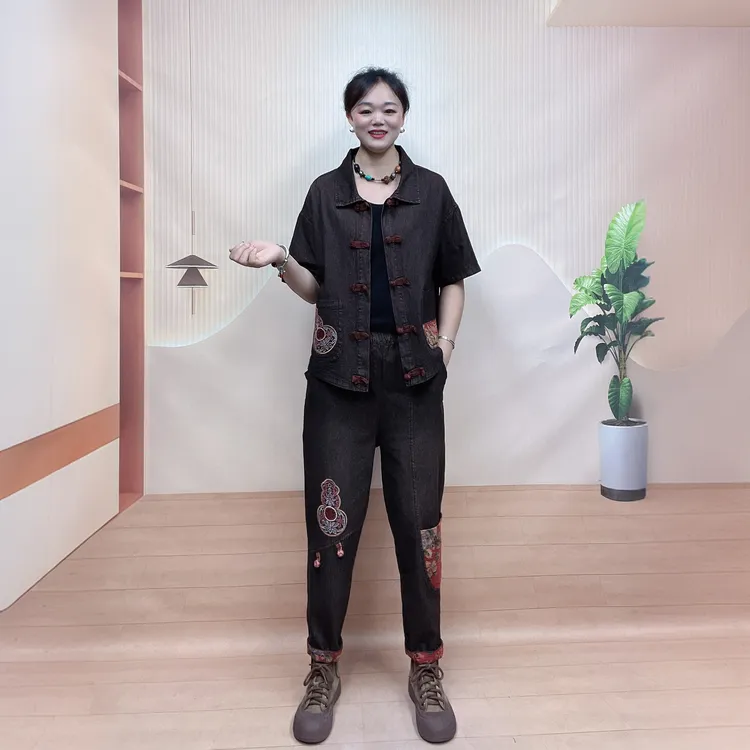 2025夏季新款薄款短袖牛仔复古套装贴布哈伦裤宽松民族刺绣两件套