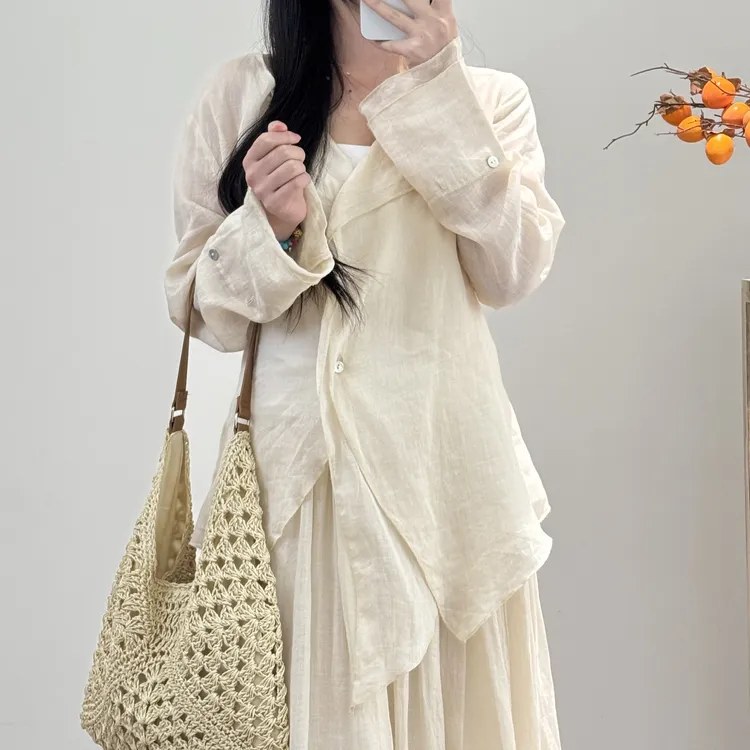 2025新中式斜襟灵动感宽松飘逸苎麻衫翻领喇叭袖系绳不规则上衣