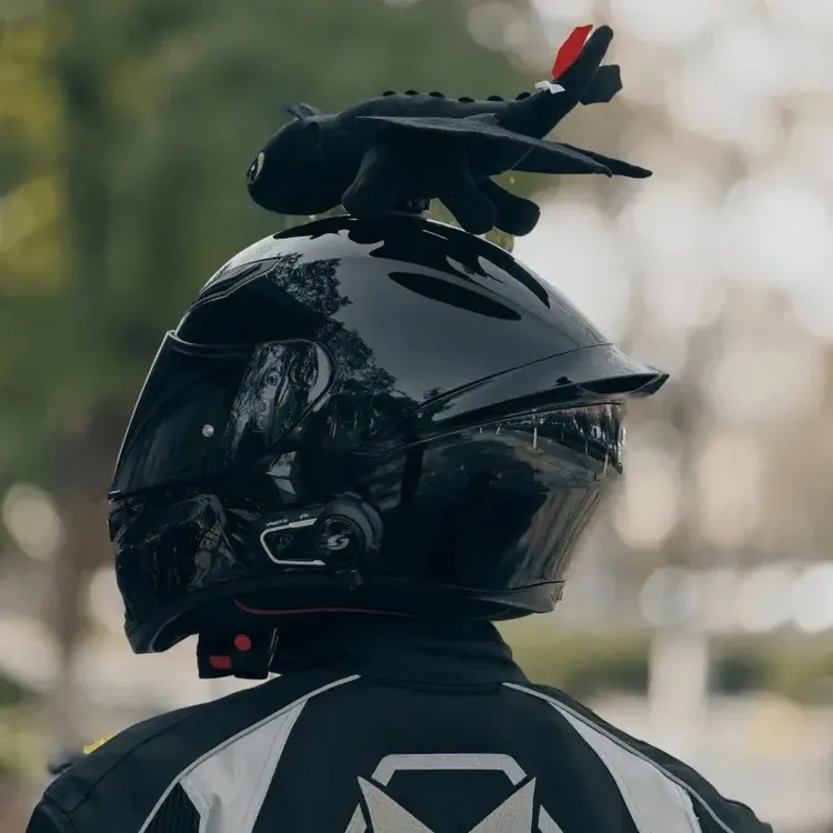 【翅膀可动】摩托车头盔无牙仔机车装饰3M胶黏贴公仔个性显眼装饰品
