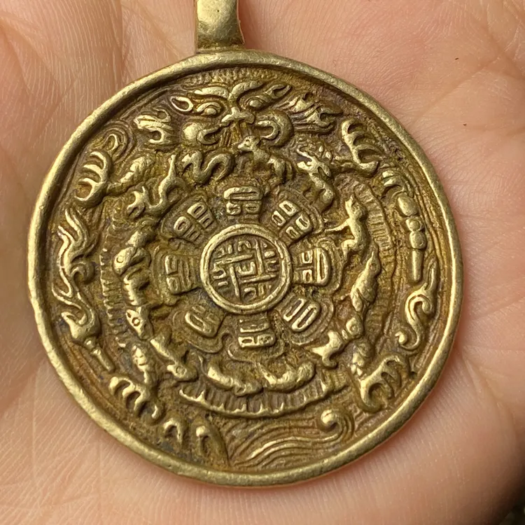 藏式独特设计蛙嘴天铁九宫八卦牌神秘韵味