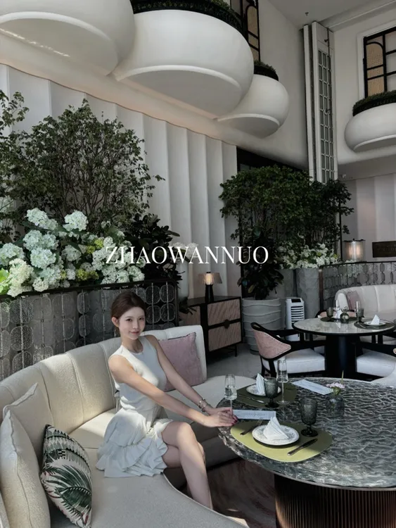 ZHAO WANNUO 丨Zim*ma* 25 crush系列 荷叶边针织连衣裙NC0466