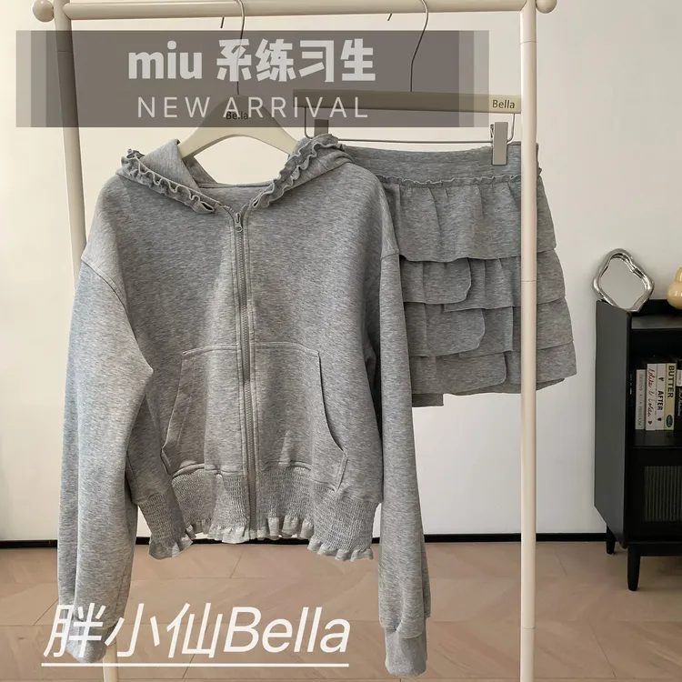 【胖小仙】<miu系练习生>少女风可爱花边短裙卫衣套装微胖显瘦大码