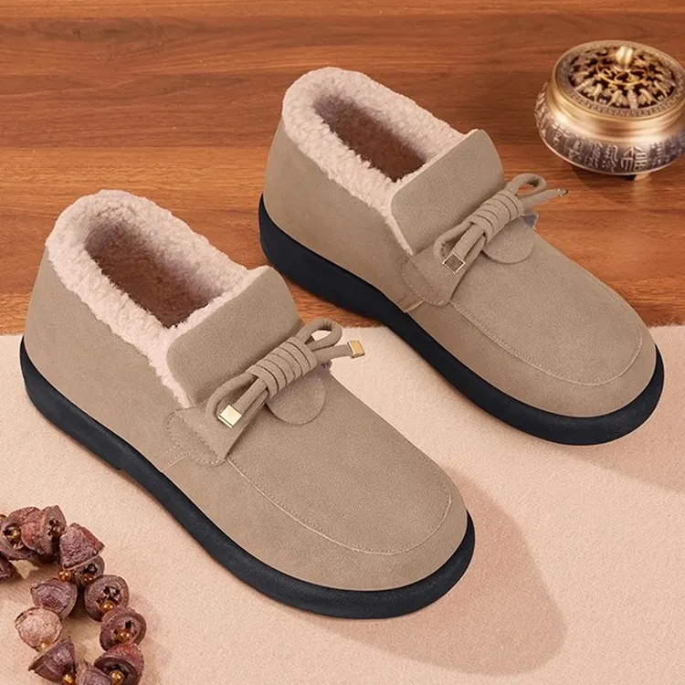 豆豆鞋女冬加绒2025新款棉鞋一脚蹬防滑雪地靴妈妈保暖老北京布鞋