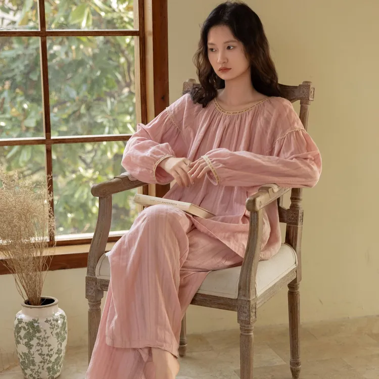族玛士春秋季睡衣女纯棉套装长袖长裤粉色梭织宽松法式大码家居服