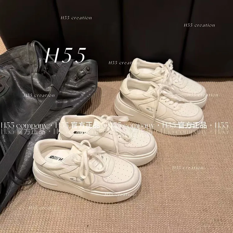 H55-6cm！极简博主韩女人手一双的超轻增高大白鞋！18-2850-RD