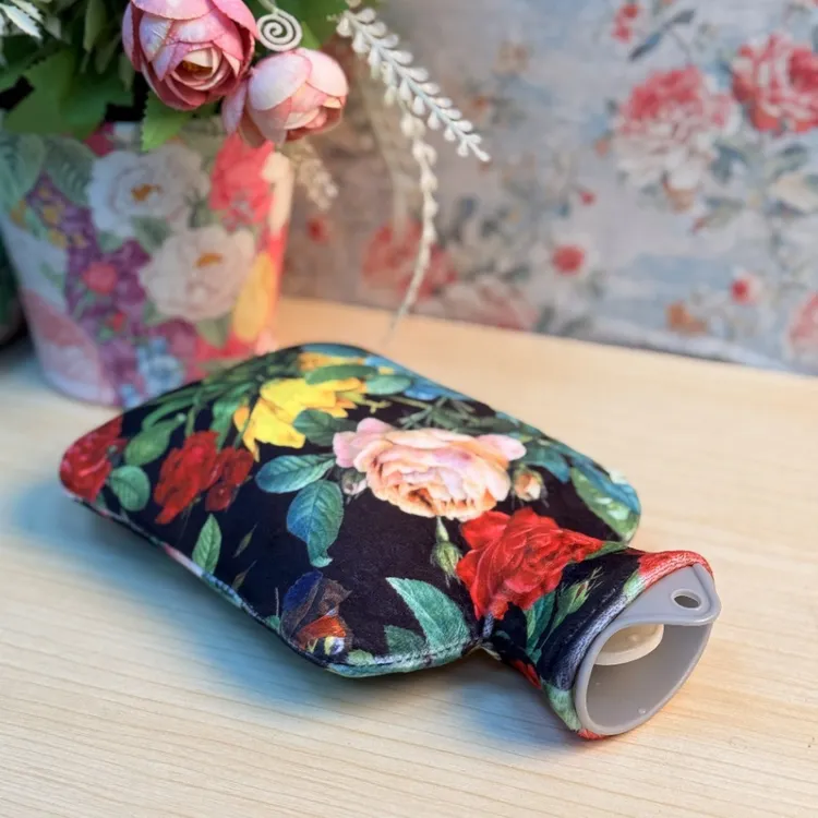 厂家冬季热水袋注水可爱暖肚子大暖水袋卡通毛绒布套暖宝宝批发