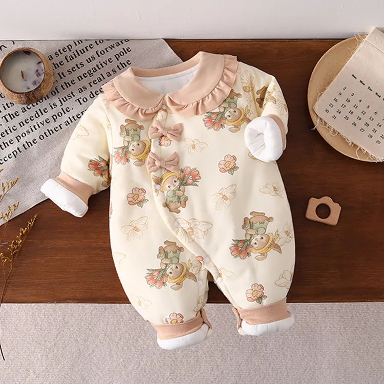 超萌女宝宝外出服棉服加棉保暖婴儿衣服秋冬款新生儿连体衣长袖