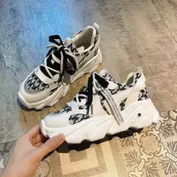 女生休闲时尚百搭网面运动老爹鞋板鞋F882-白黑