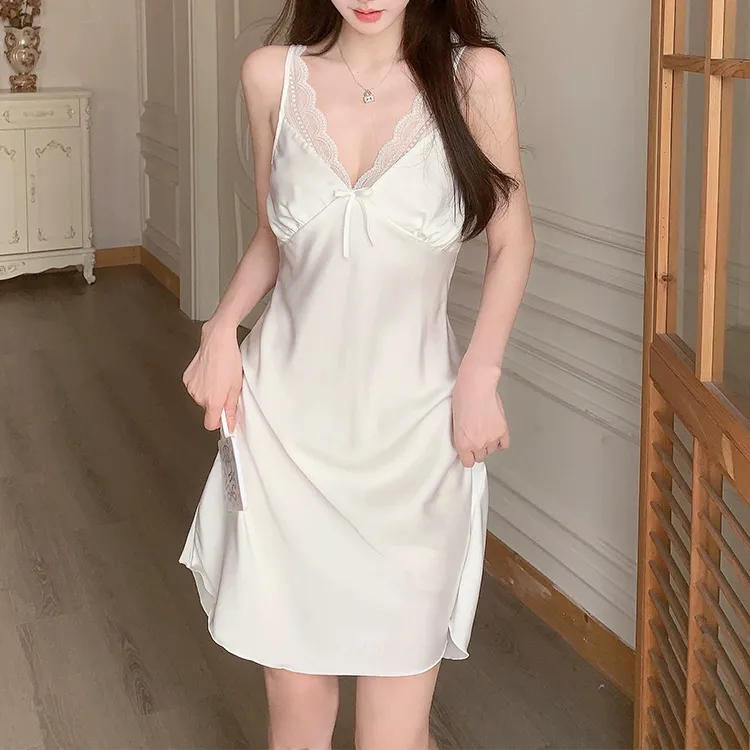 [白月光]法式蕾丝吊带睡裙女高定冰丝睡衣薄款夏带胸垫纯欲家居服