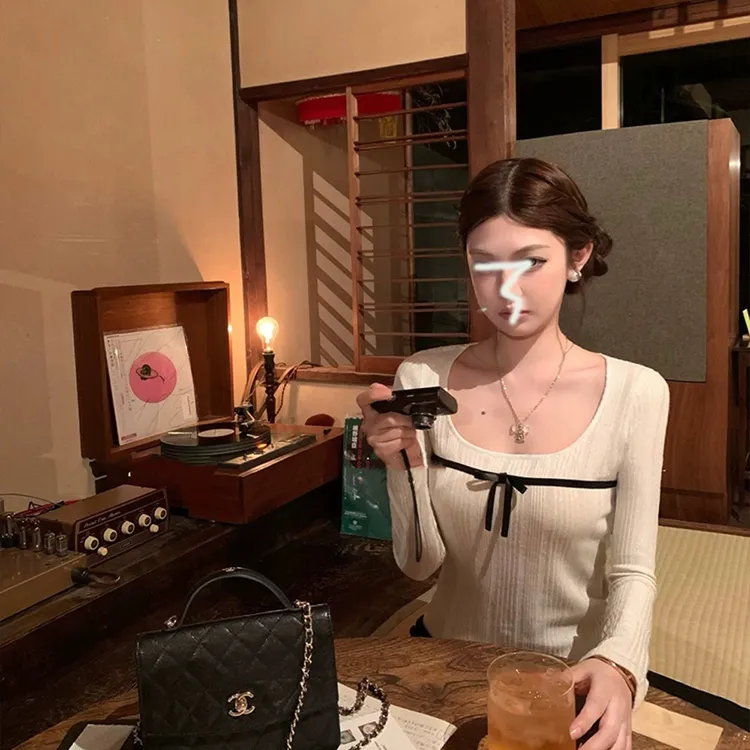 【奶乖少女感】6-8运补U领丝带蝴蝶结修身两色内搭上衣