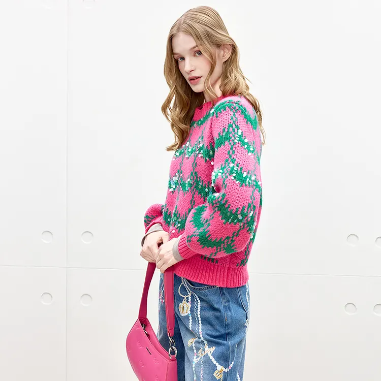 【现货福利】【关注领券价更优】JuicyCouture珠片刺绣波浪提花宽松圆领毛衣女