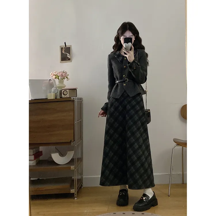 大码女装胖mm秋冬季新款韩系气质高级感外套上衣高腰半身裙两件套