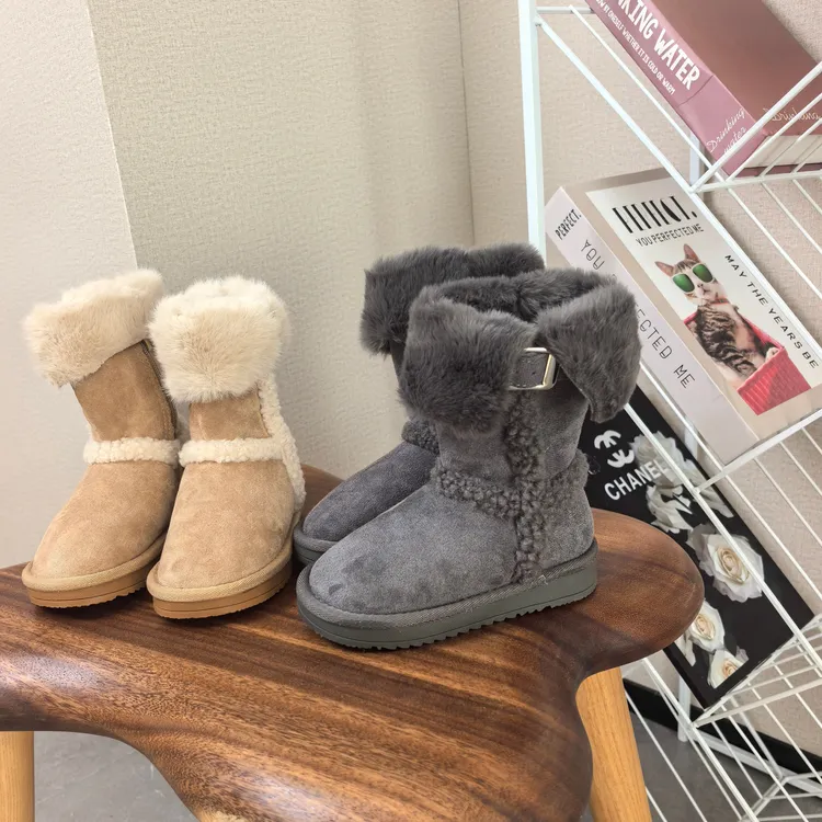 儿童靴子2025冬季新款韩版高帮女童加绒加厚雪地靴小女孩保暖棉靴