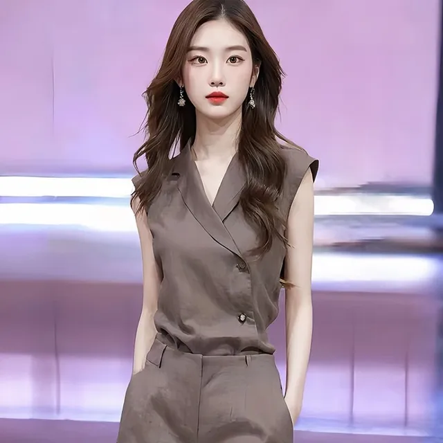 今年流行又a又飒不规则马甲短裤套装2024夏季时尚气质穿搭一整套