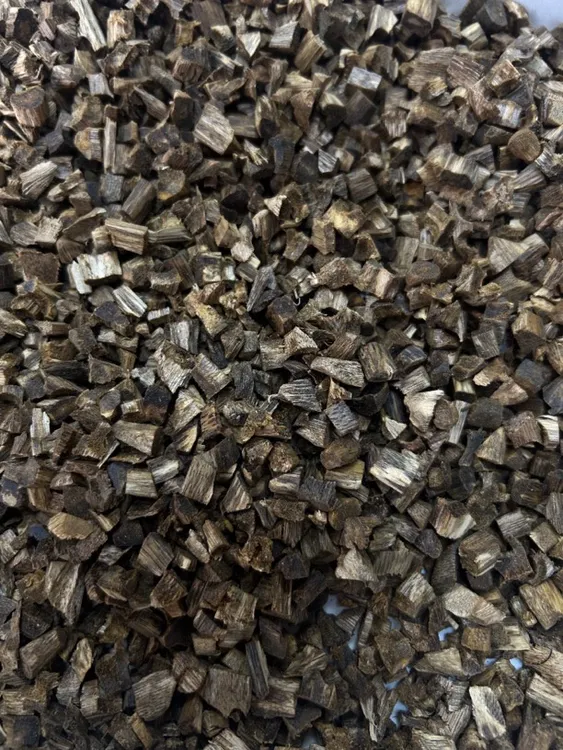 米粒原材料99沉香韵足熏香料07的14.7克老料