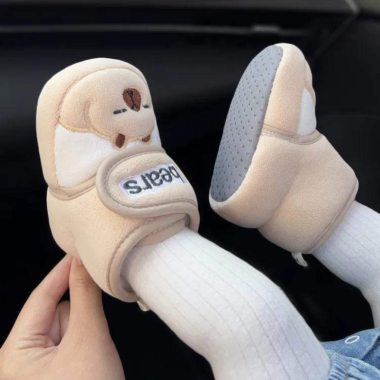 冬季加厚新生婴儿鞋宝宝软底学步鞋套保暖3-678九-12个月防掉棉鞋